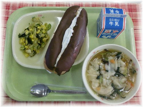 14日 木 バレンタインチョコパン 深谷市立上柴中学校